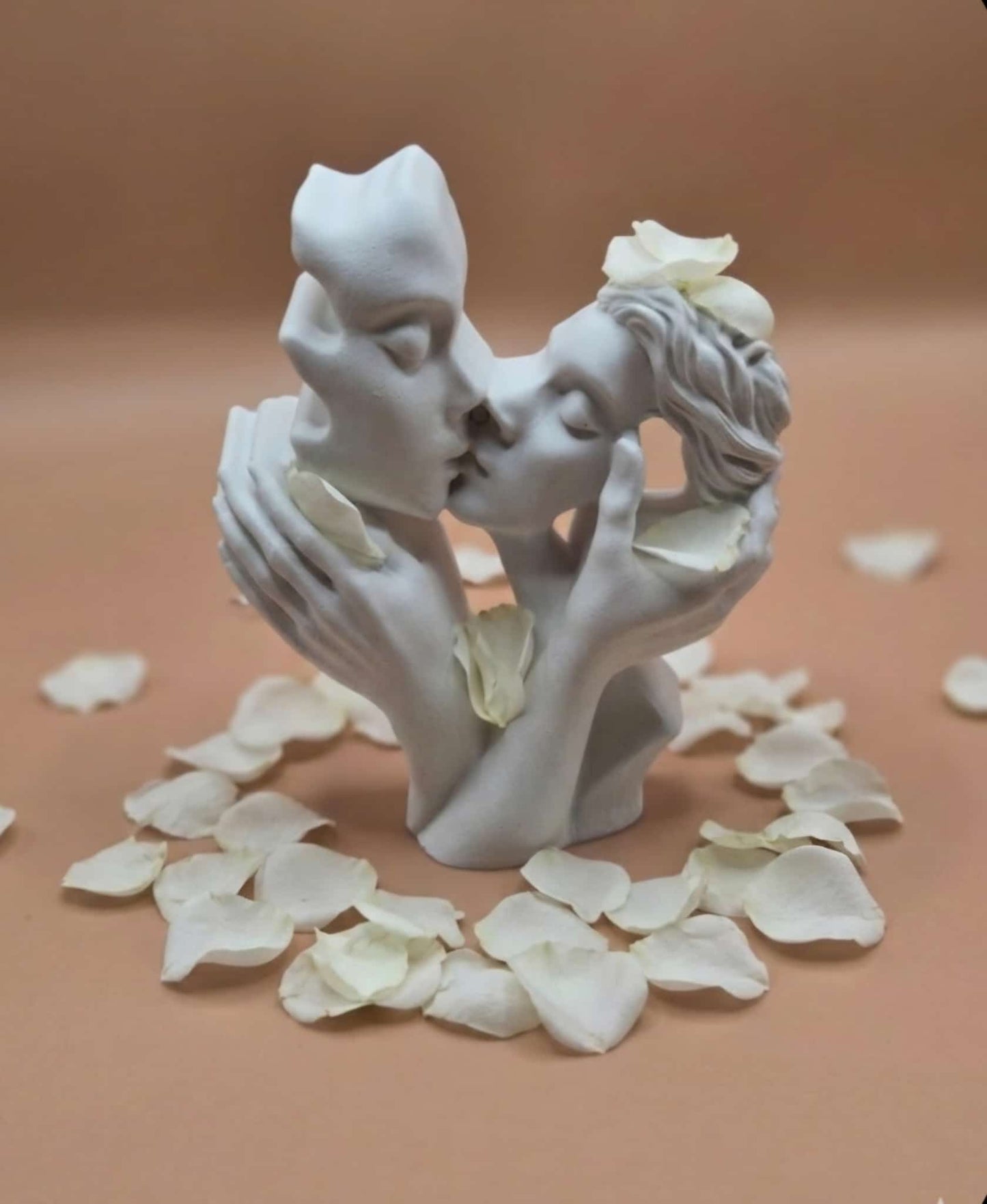L'Abbraccio e il Bacio